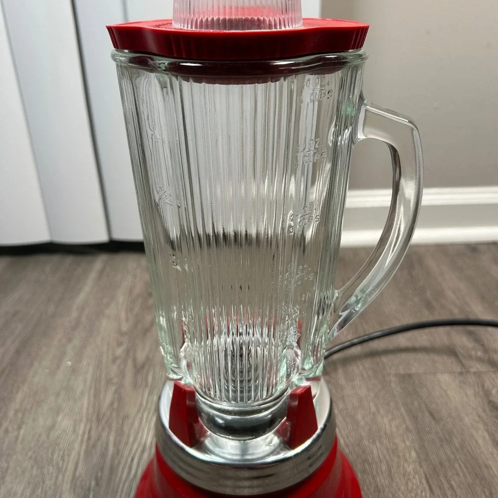 Waring Commercial Blender 40 oz Red Retro Model 51BL24 2-Speed Glass Jar